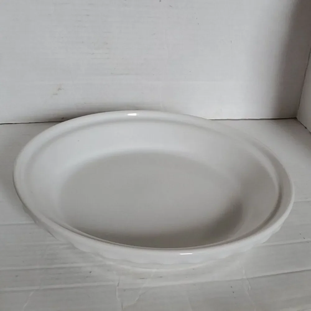 Fiestaware FIESTA Pie Plate Deep Dish Baker Bake Bakeware Cookware White CERAMIC